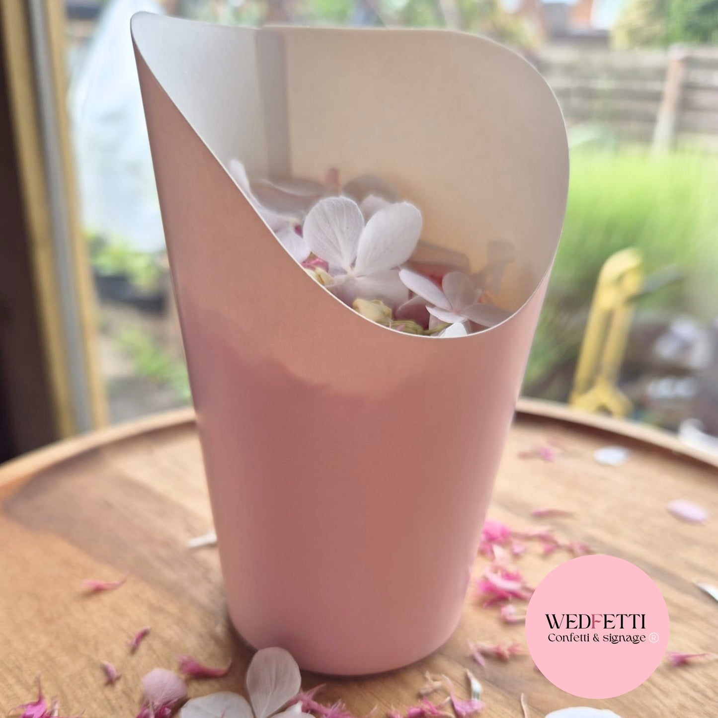Confetti Cups 10 pack - Medium - Large serving size (empty)