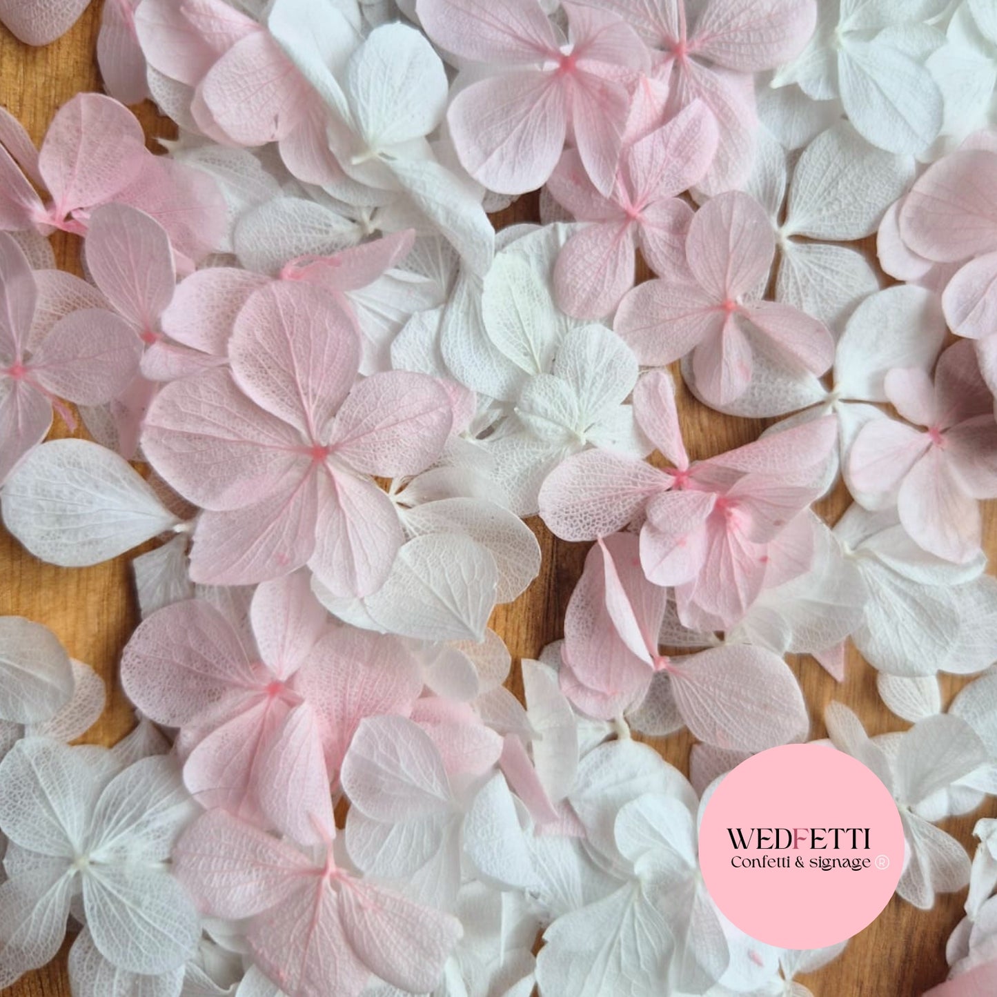 FlutterFly® Petal Confetti - Light Pink White