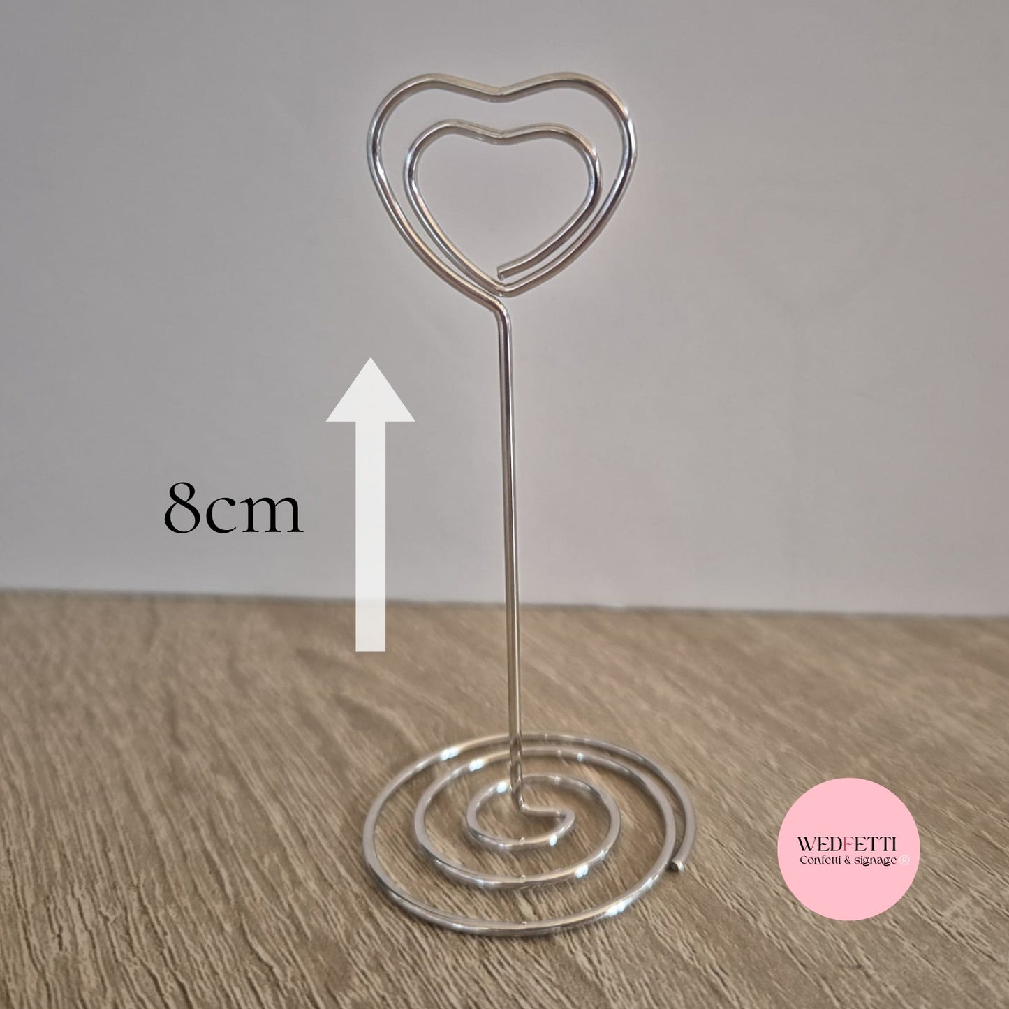Silver heart sign stand 8cm