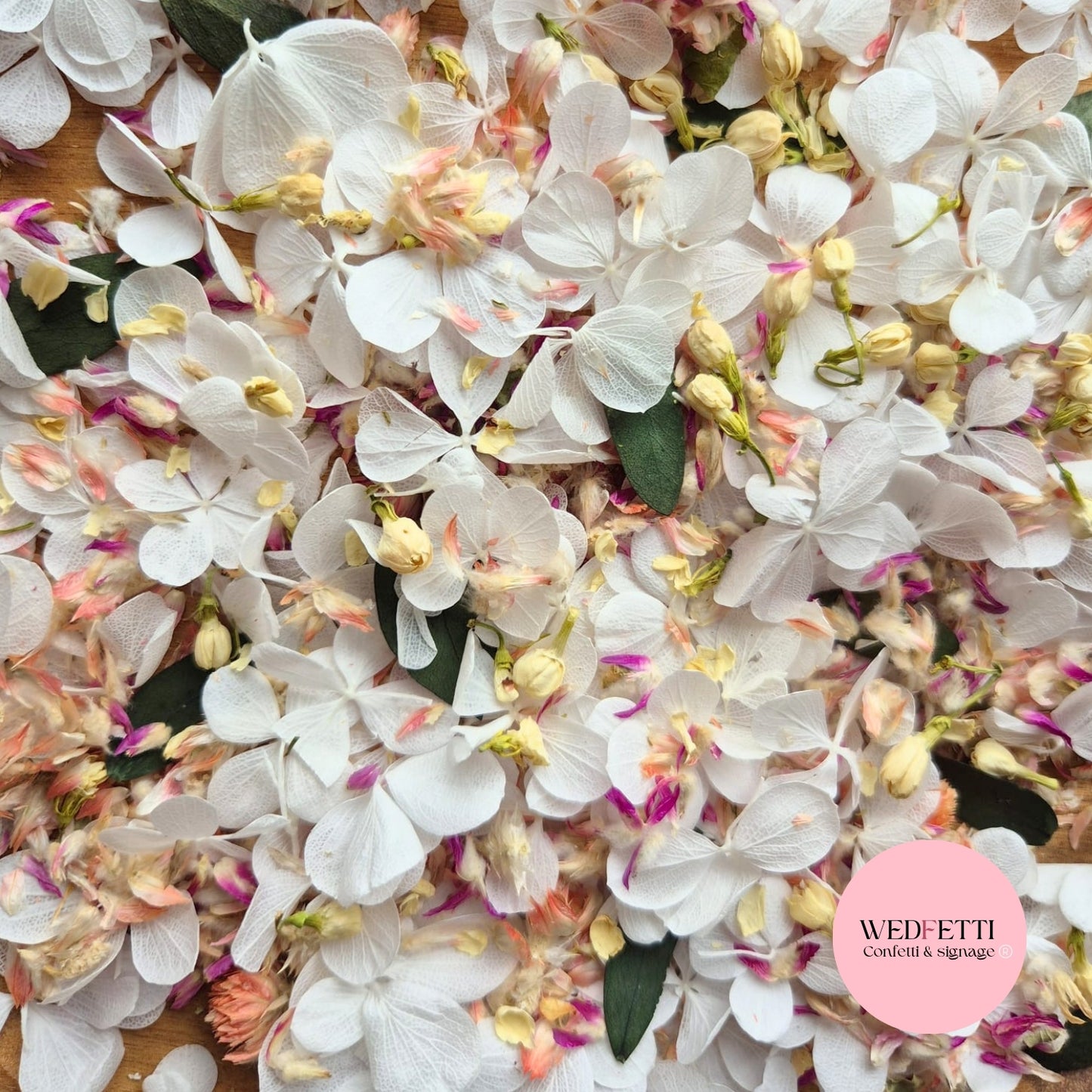 FlutterFly® Petal Confetti - Pure white Fragrant Jasmine & Globosa mix
