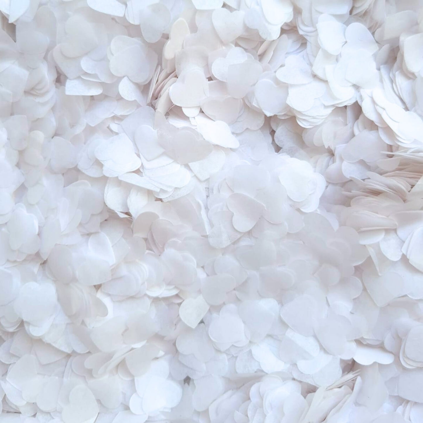 Paper Confetti hearts 1.5cm - Wedding White