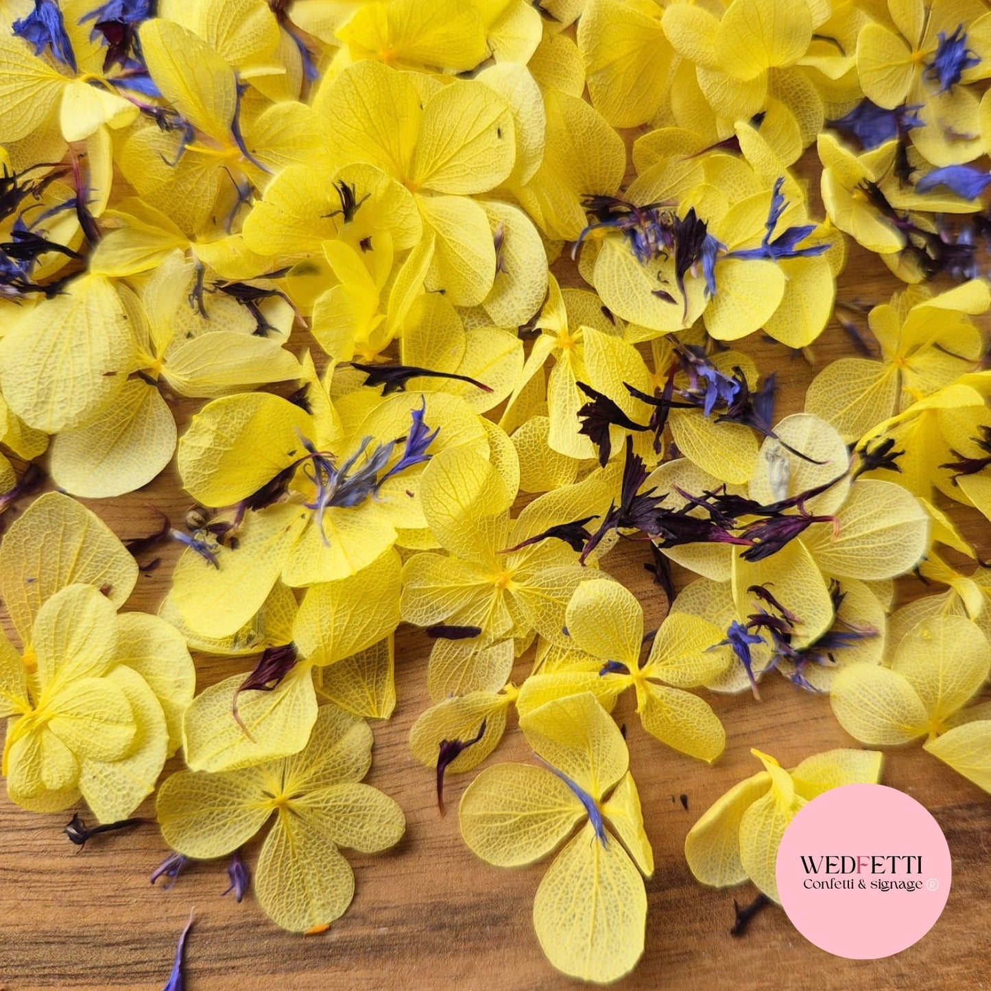 FlutterFly® Petal Confetti - Yellow + 2 Cornflower