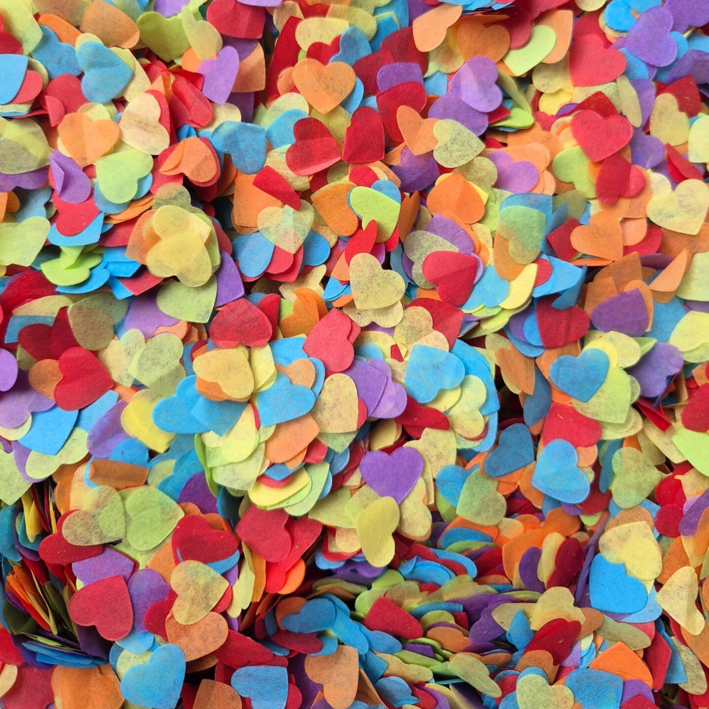 Paper Confetti hearts 1.5cm - Classic Party Mix