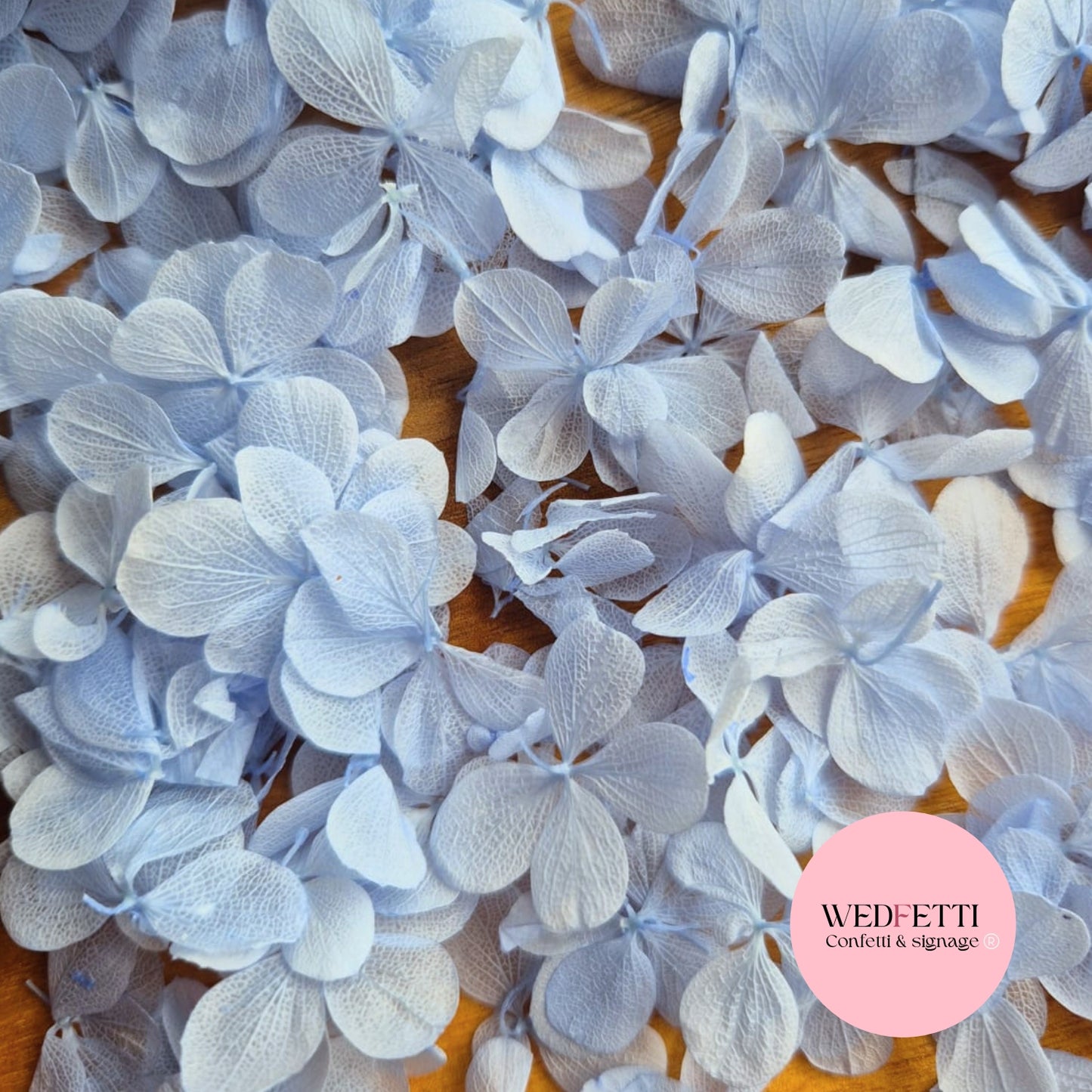 FlutterFly® Petal Confetti - Light Blue