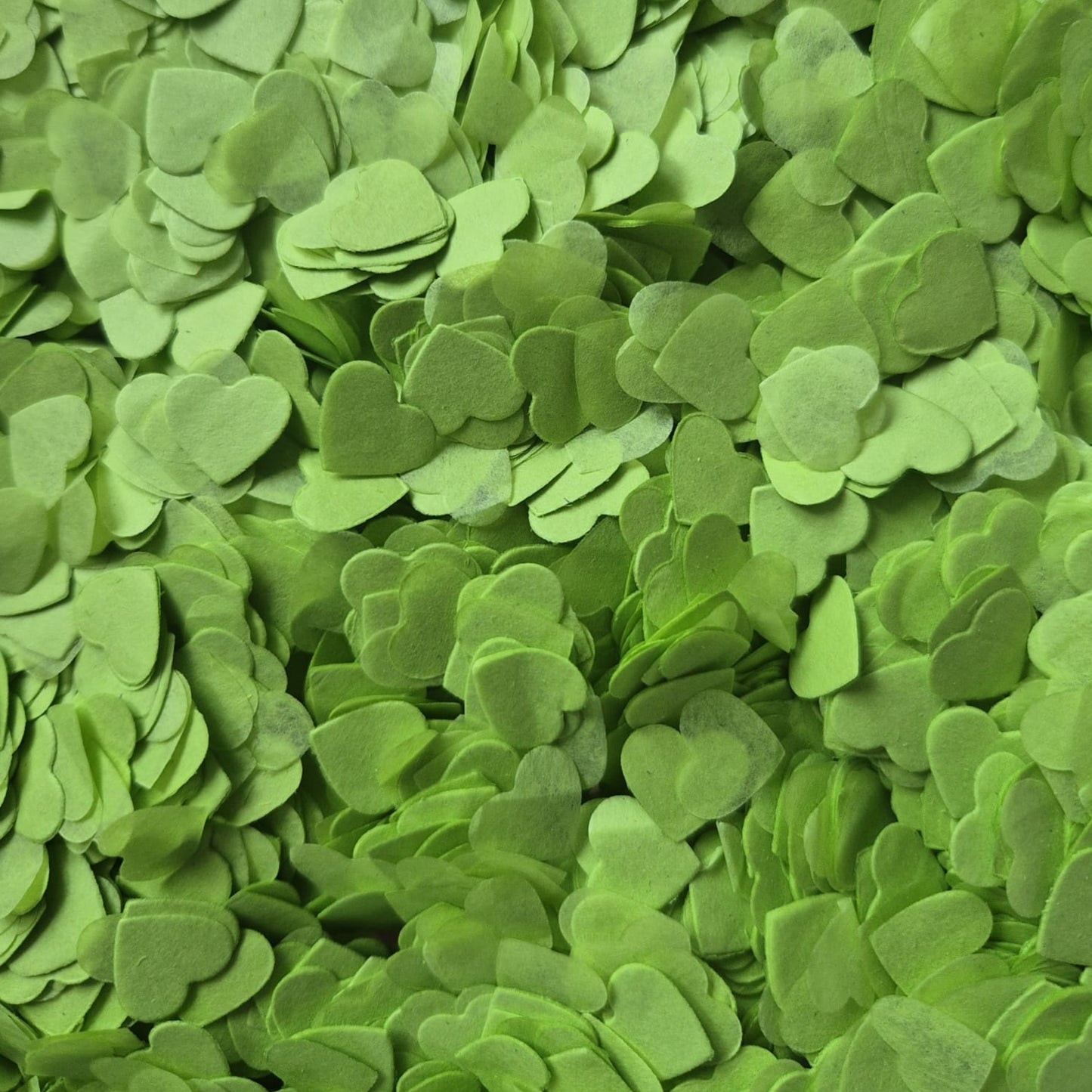 Paper Confetti hearts 1.5cm - Lime Green