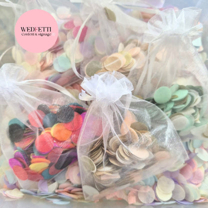 Paper Confetti hearts 1.5cm - Black