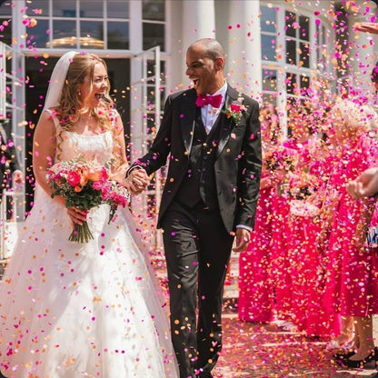 Slow falling paper Confetti - Fuschia Orange