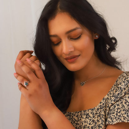 Melike Hammered Twist Ring | 925 Sterling Silver