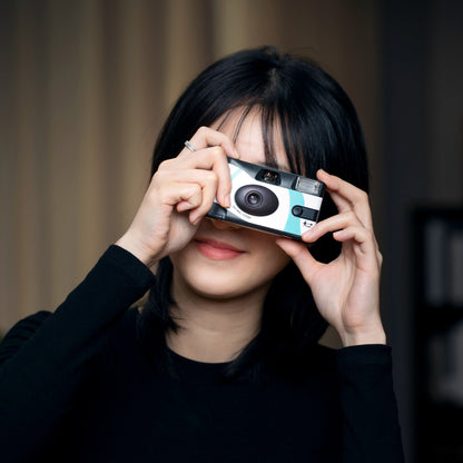 Praktica Single Use Disposable Colour Film Camera with Flash - Blue